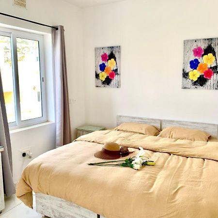 Private Bedroom With Balcony In A Shared Apartment At The Bay Of Xlendi Exteriör bild